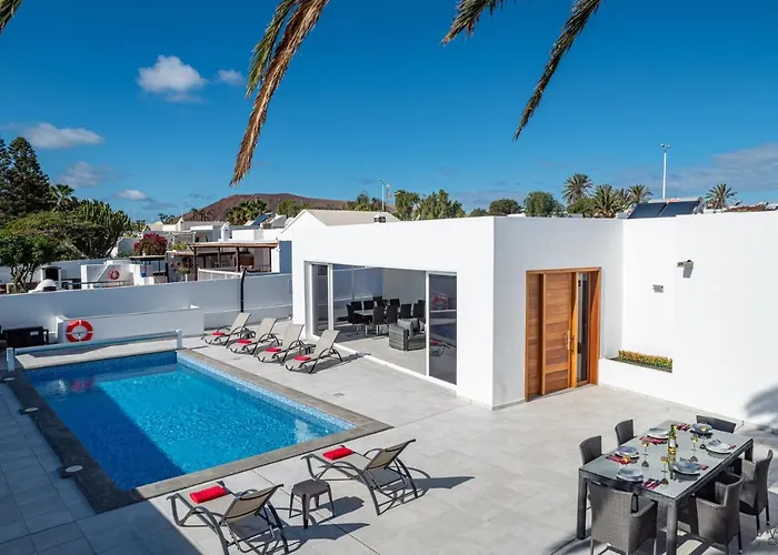 Rossa - Now - Lh215 By Now Ltd Villa Playa Blanca