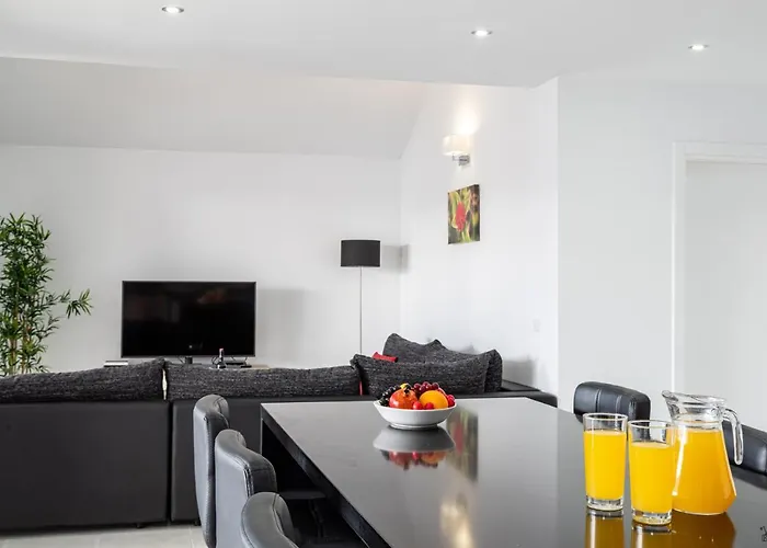 Rossa - Now - Lh215 By Now Ltd * Playa Blanca