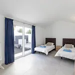 Rossa - Now - Lh215 By Now Ltd * Playa Blanca (Lanzarote)