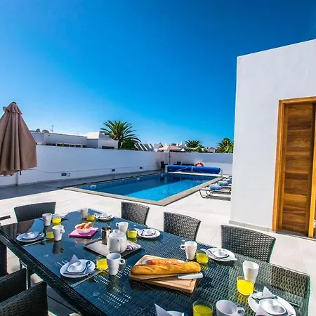 Rossa - Now - Lh215 By Now Ltd Villa *