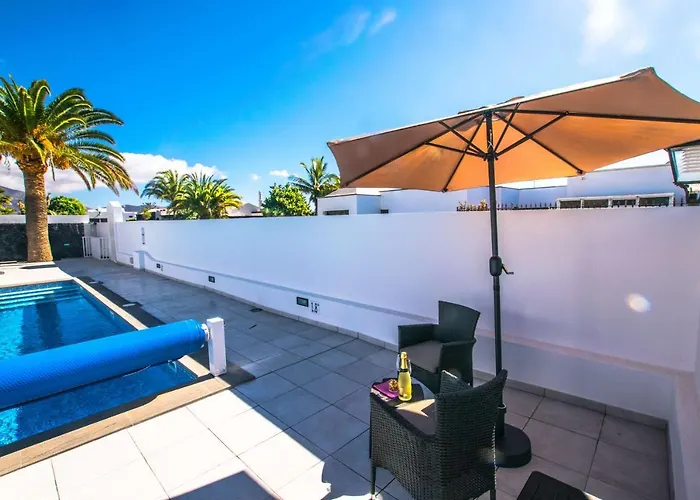 Villa Rossa - Now - Lh215 By Now Ltd *