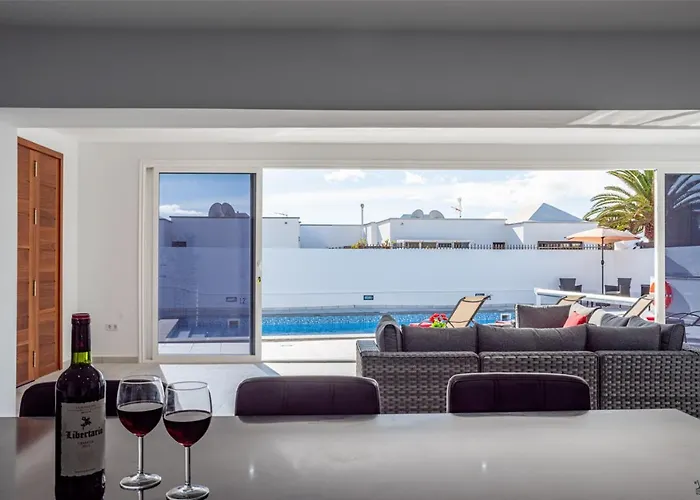 Villa Rossa - Now - Lh215 By Now Ltd