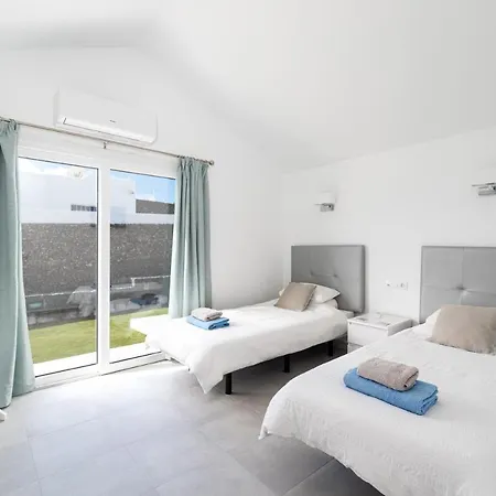 Rossa - Now - Lh215 By Now Ltd Βίλα *