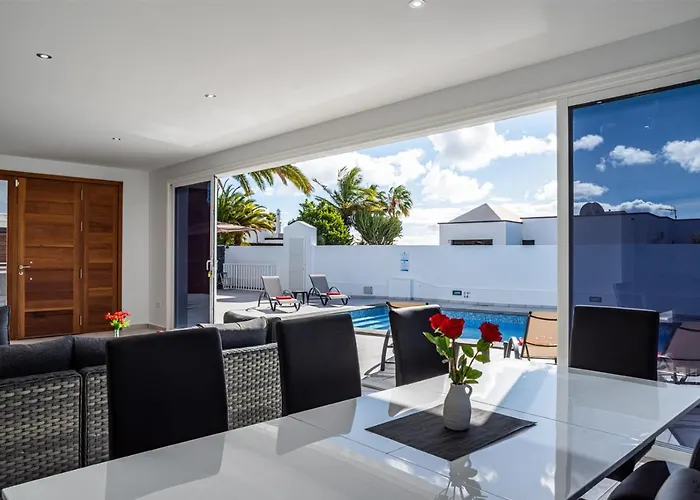 Villa Rossa - Now - Lh215 By Now Ltd